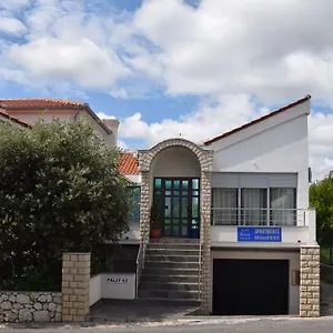 Apartman Crobeg, Rab Town